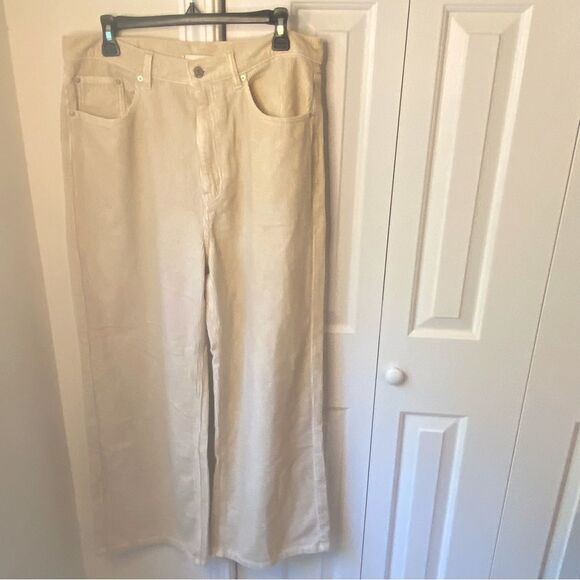 BDG Urban Outfitters Cream Corduroy Pants High and Wide Leg Size 32 - Picture 1 of 11